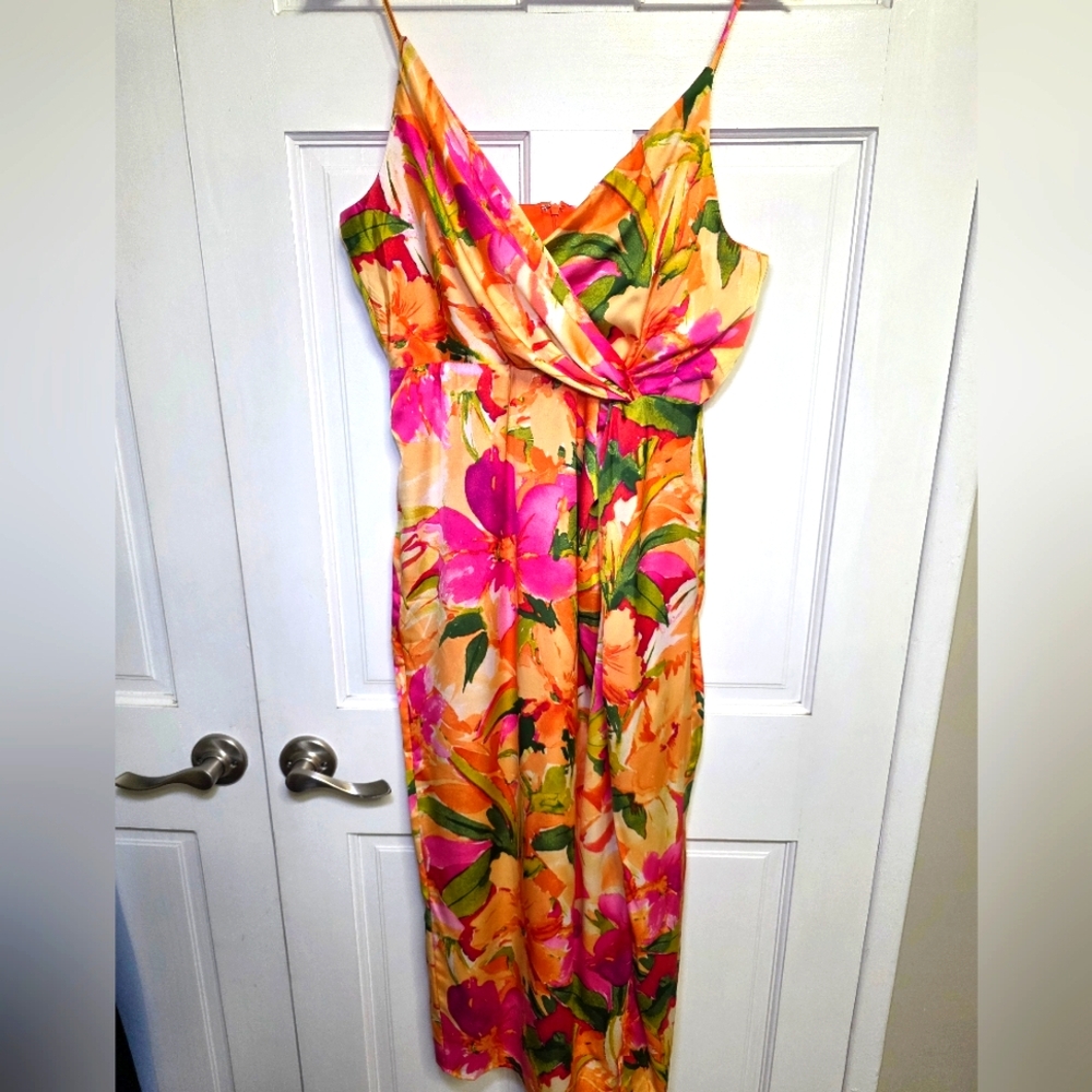 Nicole Miller Vibrant Silky Soft Floral Tropical Vacation Summer Dress- Sz Sm